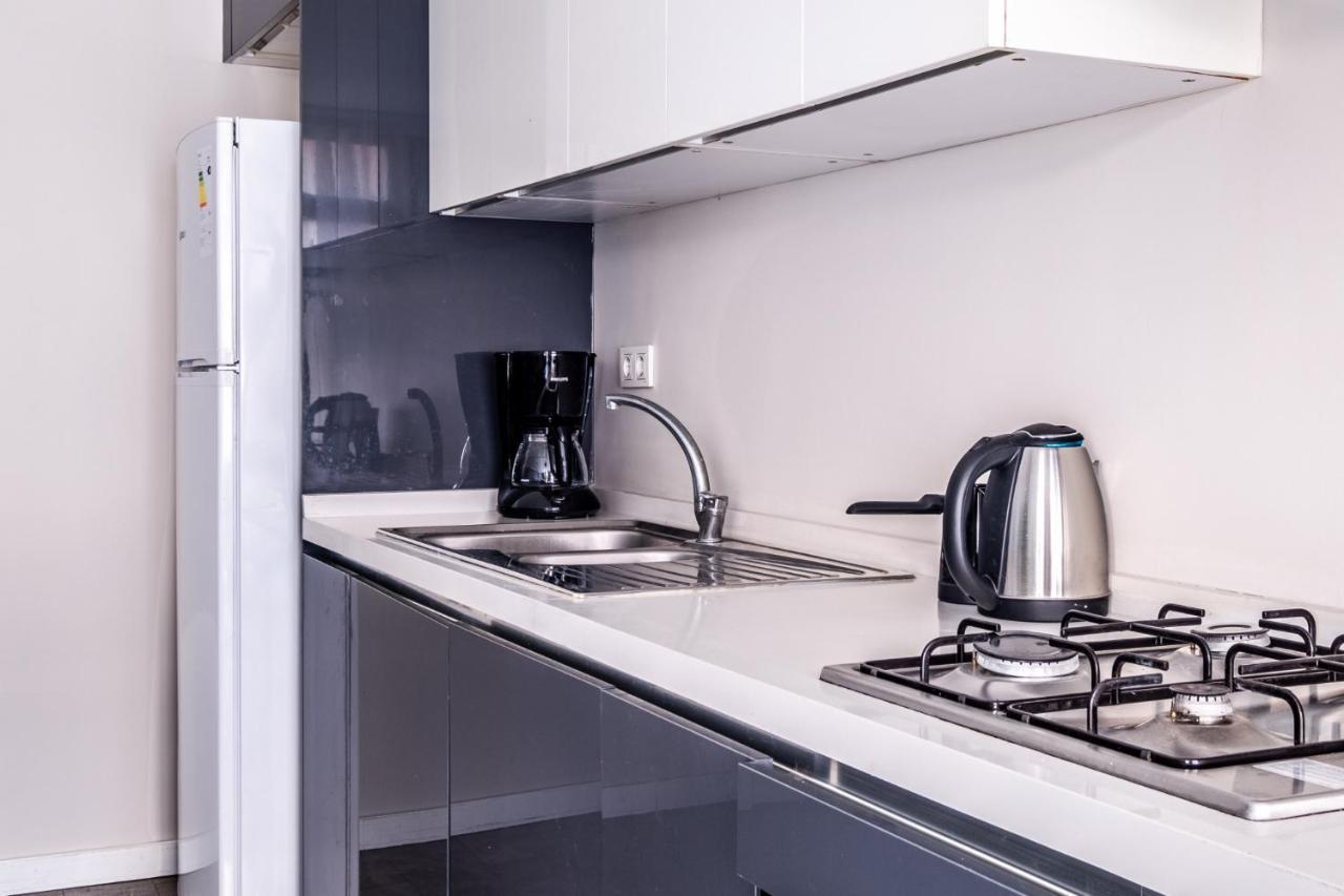 Central Flat With Sleek Interior In Sisli イスタンブール エクステリア 写真